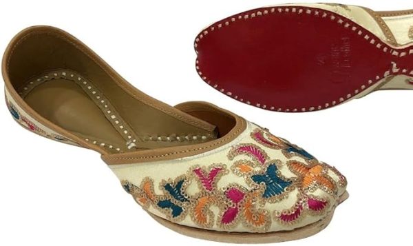 Women's Punjabi Jutti for Ethnic Shoes Cream Gold Wedding Shoes Mojari Traditional Indian Jooti Sandles Handmade Juti - Image 3