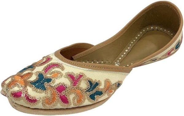 Women's Punjabi Jutti for Ethnic Shoes Cream Gold Wedding Shoes Mojari Traditional Indian Jooti Sandles Handmade Juti - Image 2